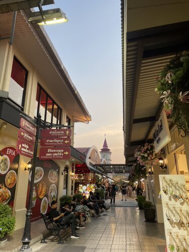 ASIATIQUE THE RIVERFRONT